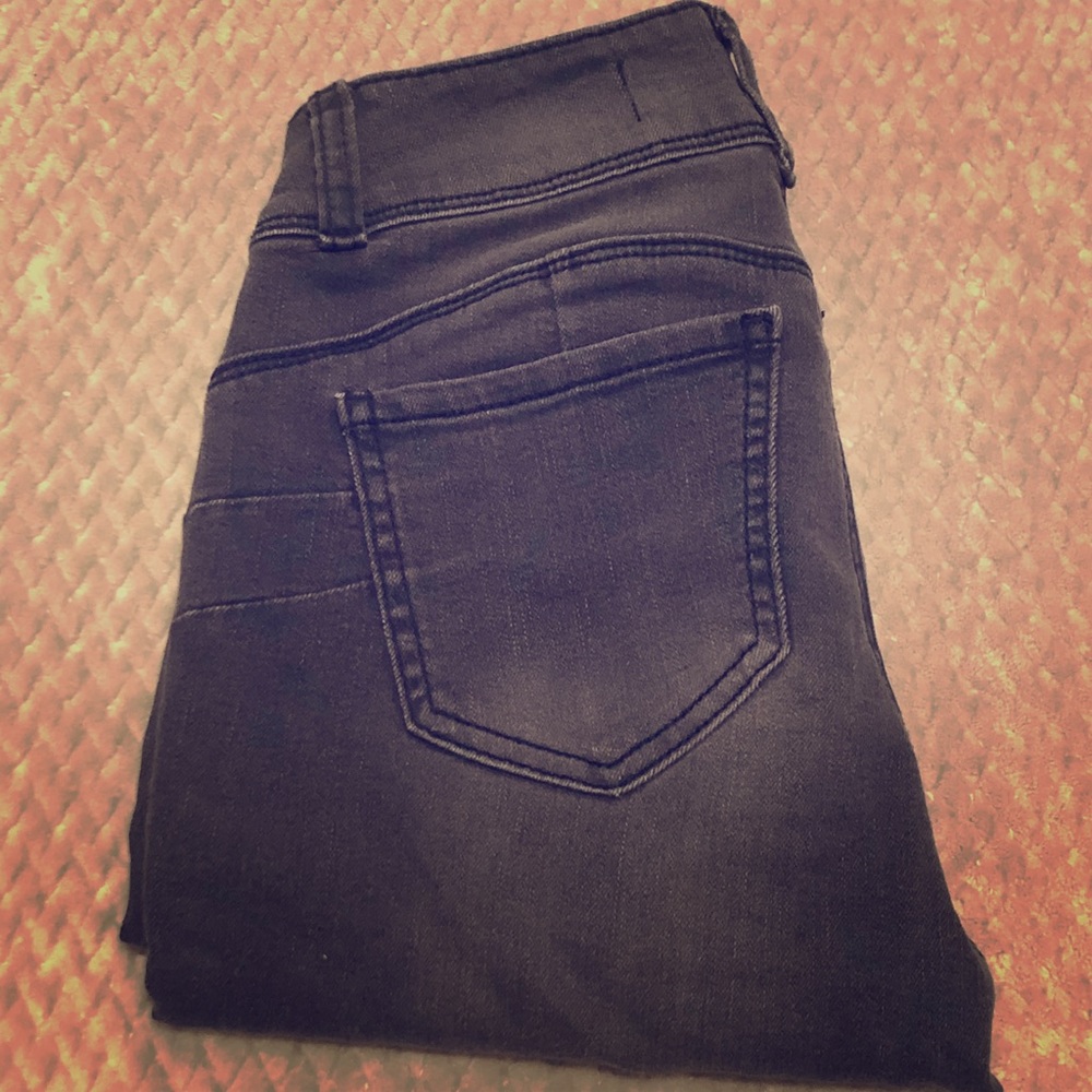 Skinny jeans